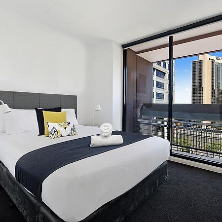 Aparthotel Ultiqa Little Collins Melbourne City Exterior foto